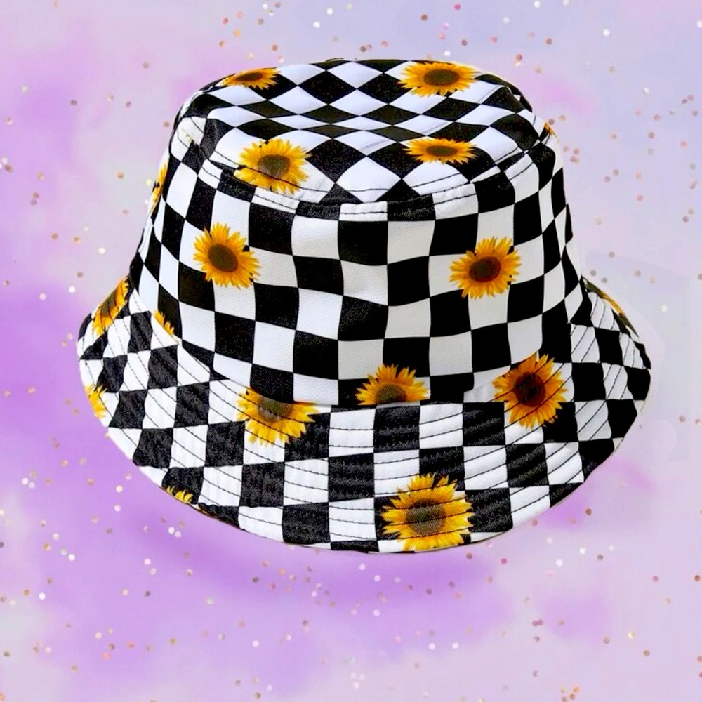 Sunflower bucket hat NWOT